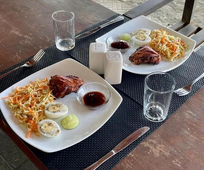 Reef Bungalow Hotel Pamunugama Экстерьер фото
