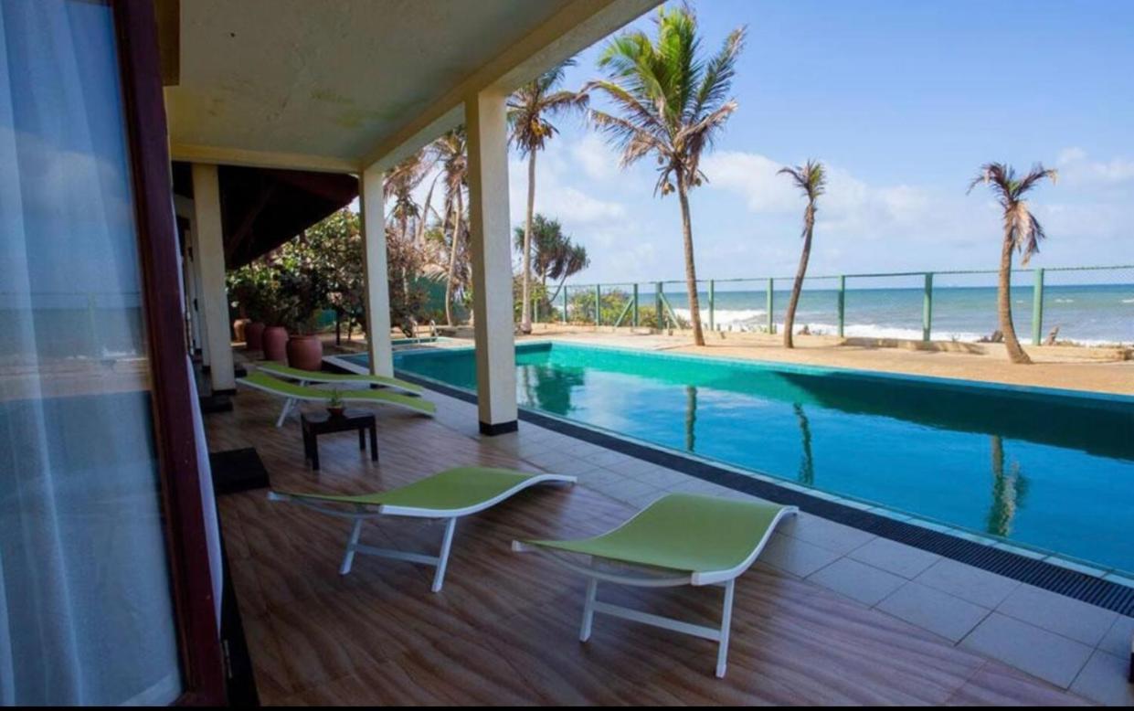Reef Bungalow Hotel Pamunugama Экстерьер фото