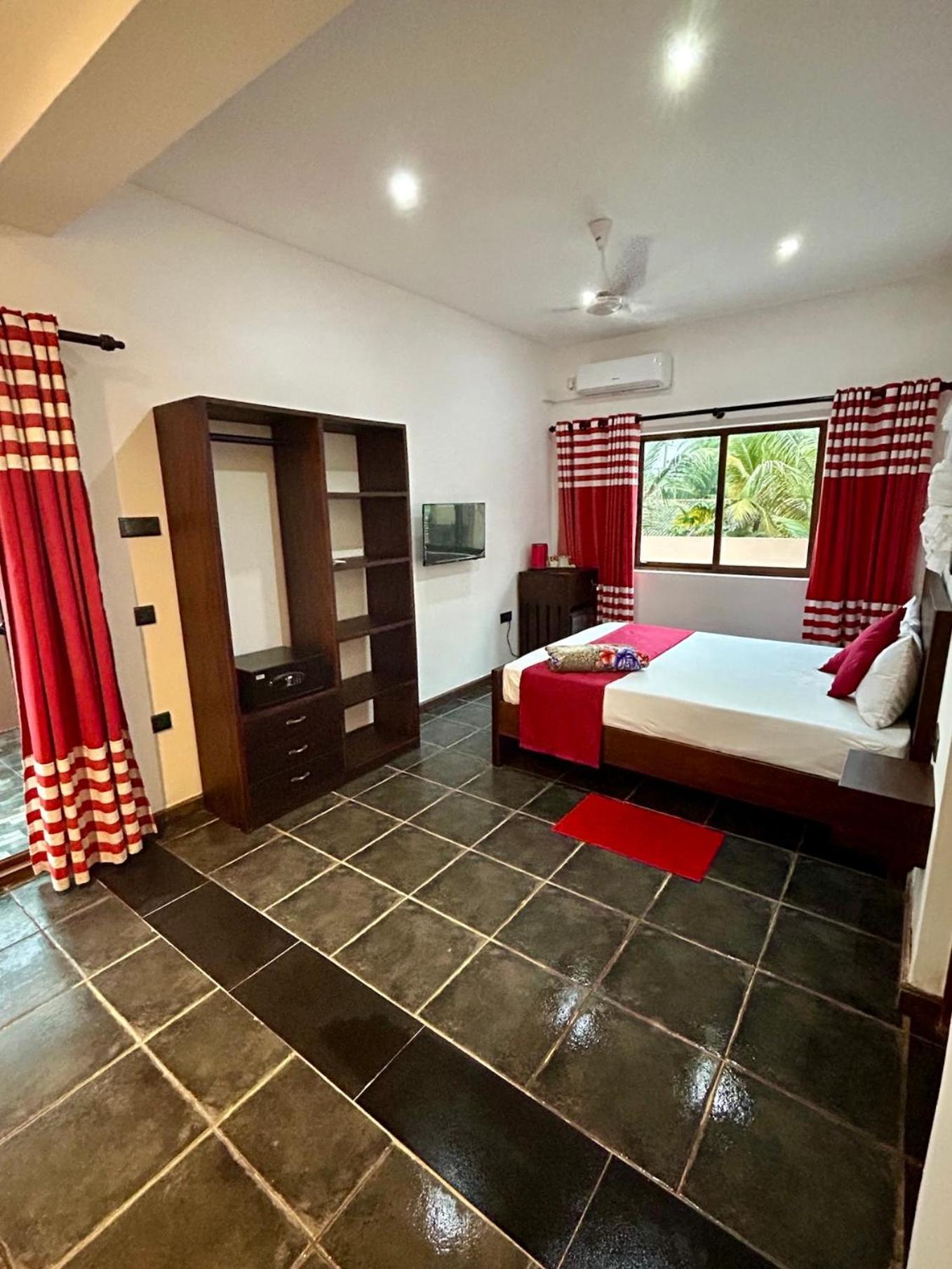 Reef Bungalow Hotel Pamunugama Экстерьер фото